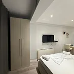 Sol Heart Of Blloku Apartment Tirana